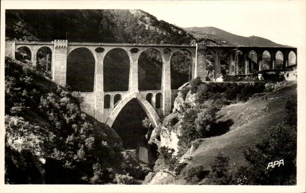 A Cerdagne (Pyr.-Or.) — Pont d'Albi-Poux — editor APA - Frente