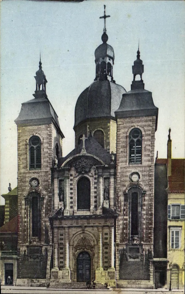 Igreja de São Pedro — Chalon-sur-Saône (S.-et-L.) — Comité Imp. Macon - Frente