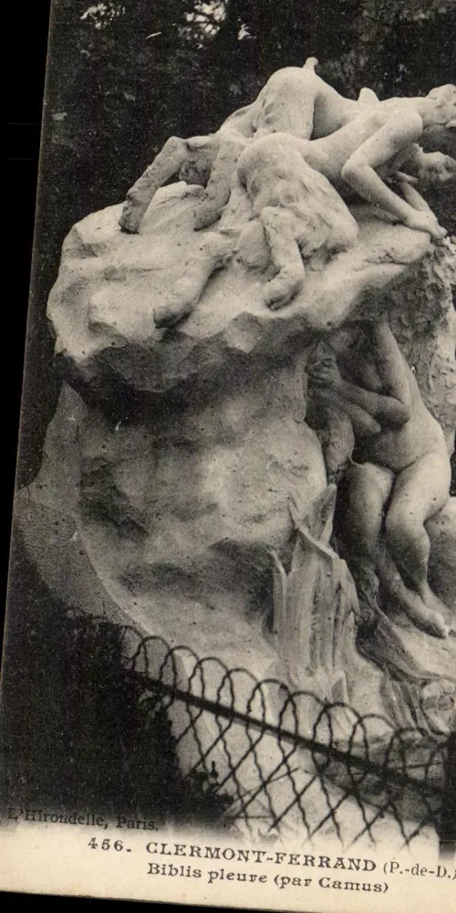 Biblis chora — escultura de Camus — Clermont-Ferrand (P.-de-D.) - Frente
