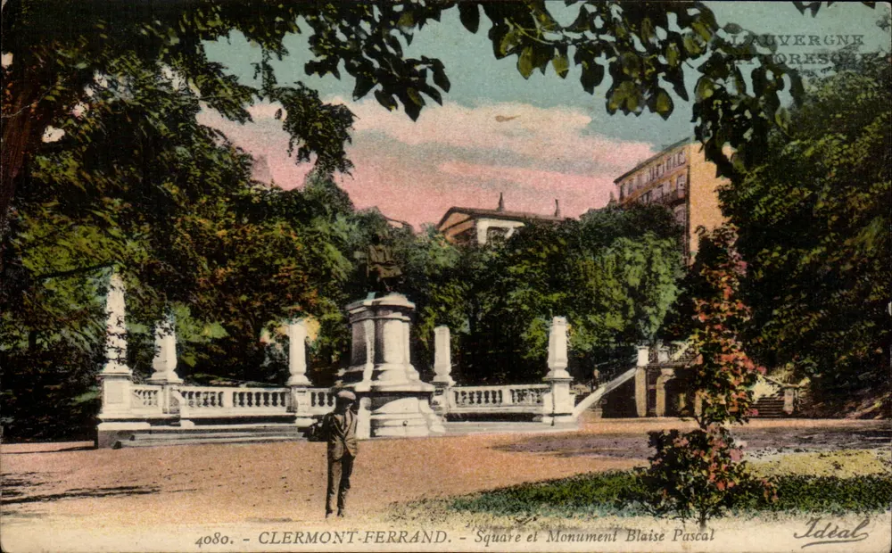Clermont-Ferrand — Plac i Pomnik Blaise Pascala — Wydawca Ideal, n° 4080 - Awers