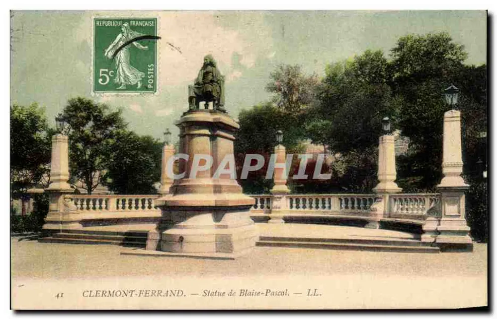 Clermont-Ferrand — Estátua de Blaise Pascal — I.L. - Frente