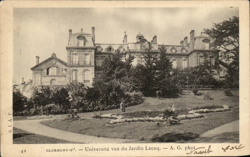 Clermont-Fd. — Ansicht der Universität vom Lecoq-Garten — A. G. phot. - Vorderseite