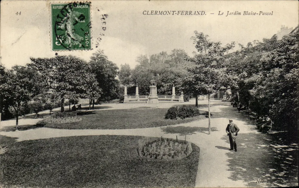 Clermont-Ferrand — O Jardim Blaise-Pascal — ND-PM - Frente
