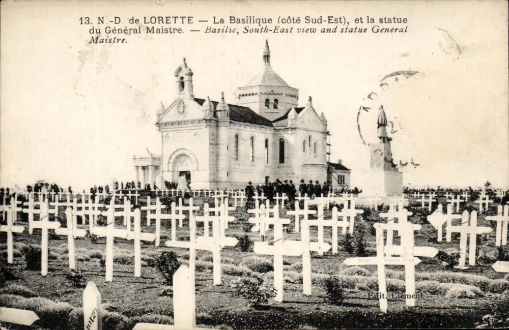 N.-D. de Lorette — Ansicht der Basilika (Südostseite) und die Statue des Generals Maistre — Verlag Clement - Vorderseite