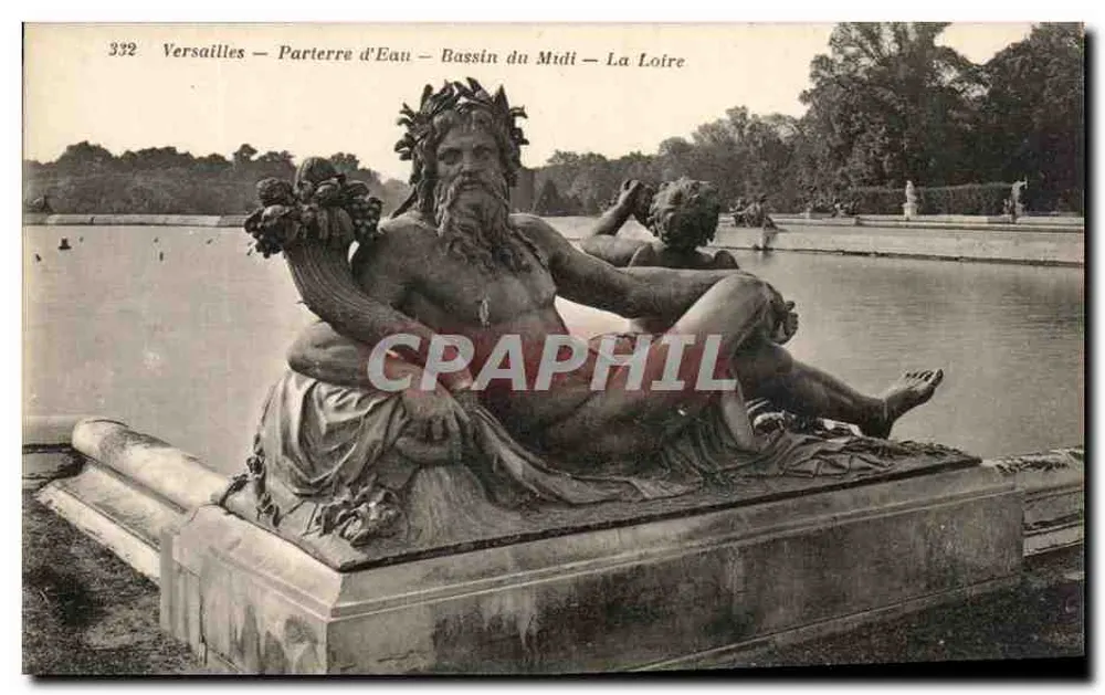 Versailles — Parterre d'Eau — Bassin du Midi — Die Loire - Vorderseite