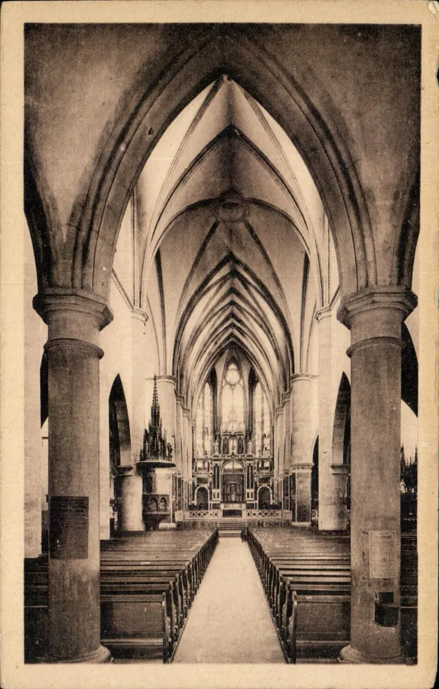 Interior da igreja — Remiremont — n°78 - Frente