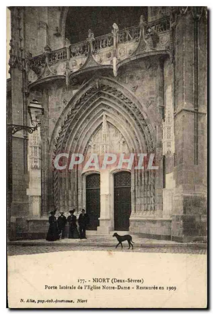 Niort (Deux-Sèvres) — Seitenportal der Kirche Notre-Dame — restauriert 1909 — N. Alin, Papier-Tabs-Journal, Niort - Vorderseite