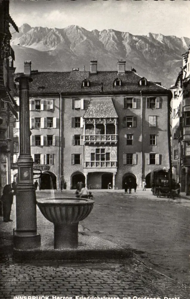 Innsbruck — Straße Herzog Friedrich, mit dem goldenen Dach — unbekannter Verleger - Vorderseite
