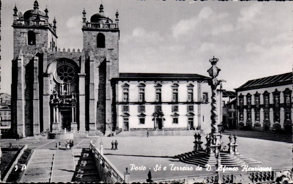Porto - Sé e Terreiro de D. Afonso Henriques — Éditeur Bilhete Postal - Frente