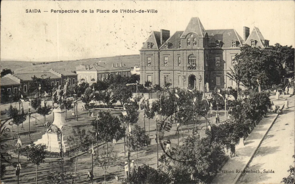 Saida — Ansicht der Place de l'Hôtel-de-Ville — Sammlung Ringenbach, Saida - Vorderseite