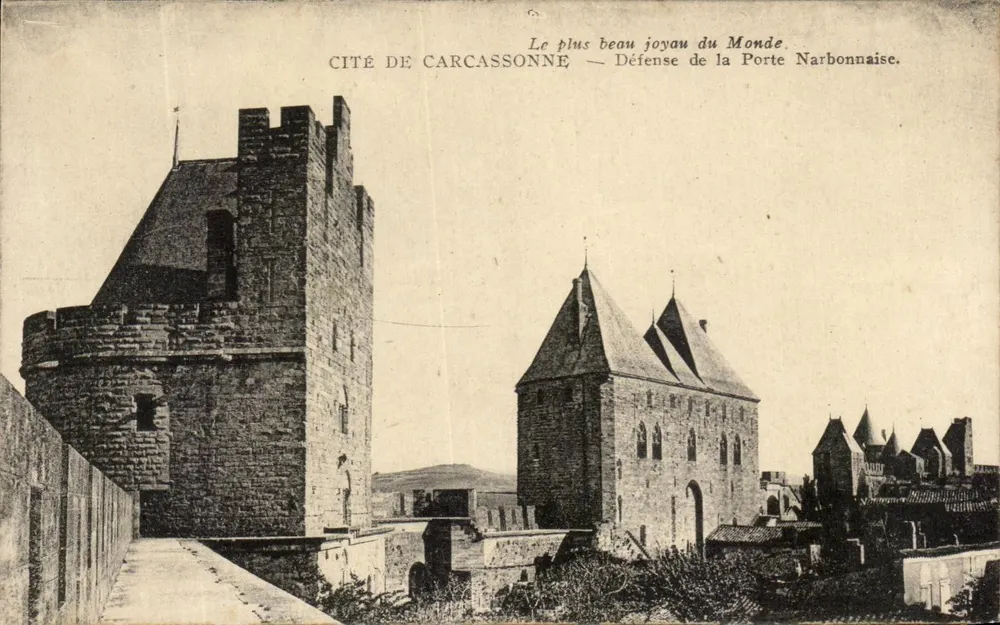 Cité de Carcassonne — Verteidigung der Porte Narbonnaise - Vorderseite