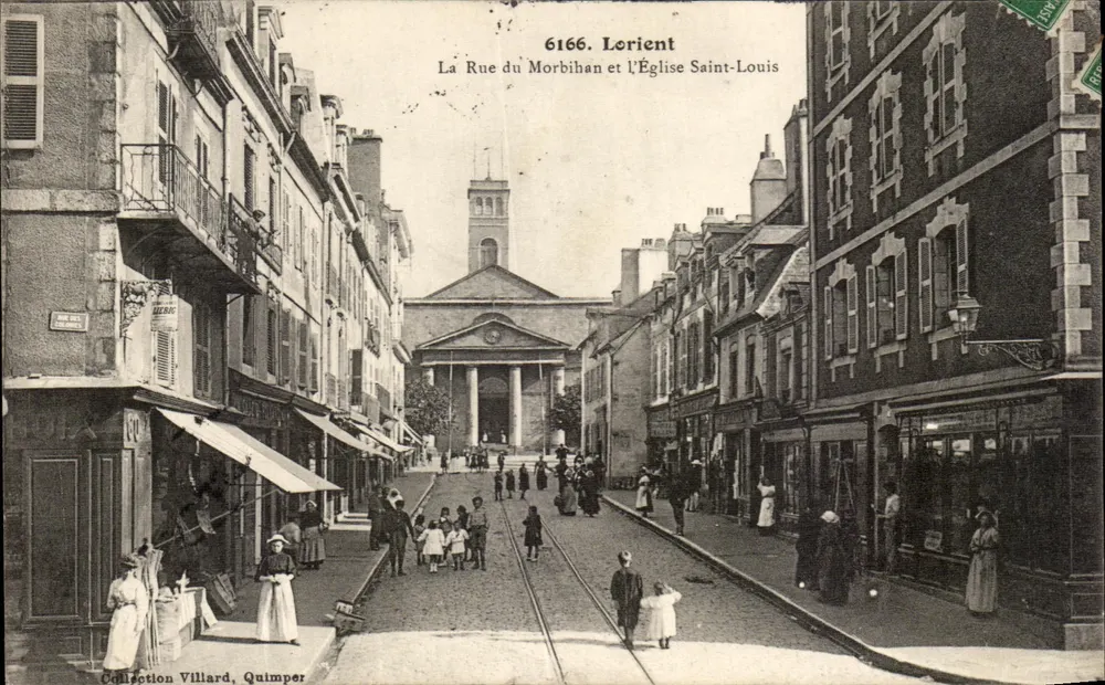 Lorient — Rue du Morbihan und Kirche Saint-Louis — Sammlung Villard, Quimper - Vorderseite