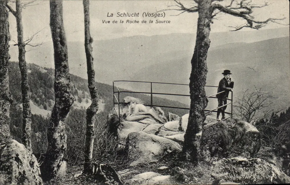 La Schlucht (Vosges) — Vue de la Roche de la Source — éditeur non identifié - Frente