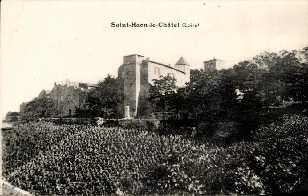 Saint-Haon-le-Châtel (Loire) — Castelo — Carta postal - Frente