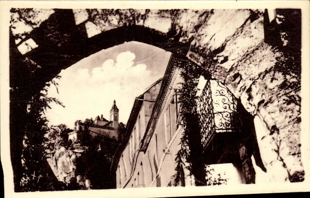Rocamadour (Lot) — vue de la porte du Figuier — éditeur impr. à Rocamadour - Vorderseite