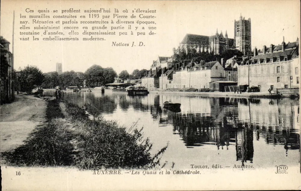 Auxerre — Die Quais und die Kathedrale — Toulor, Verlag — Auxerre - Vorderseite