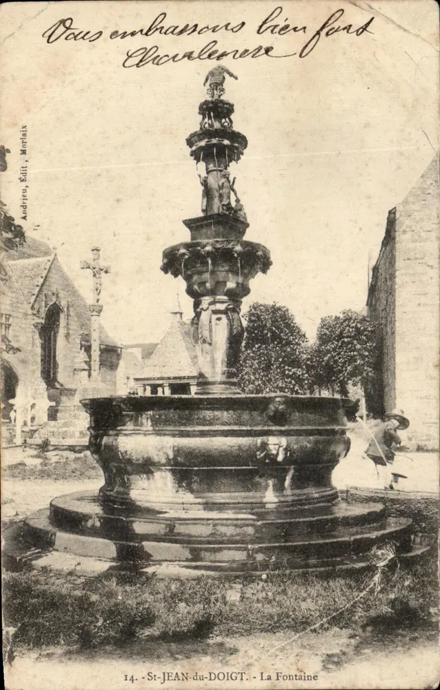 St-Jean-du-Doigt — La Fontaine — éditeur Andrieu, Édit., Mortaix - Frente