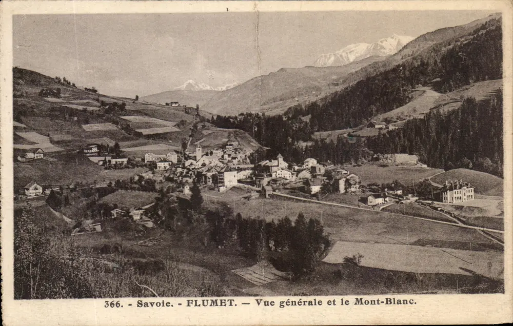 Flumet — Vue générale et le Mont-Blanc — éditeur L. Moreau, phot.édit. - N° 366 - Anverso