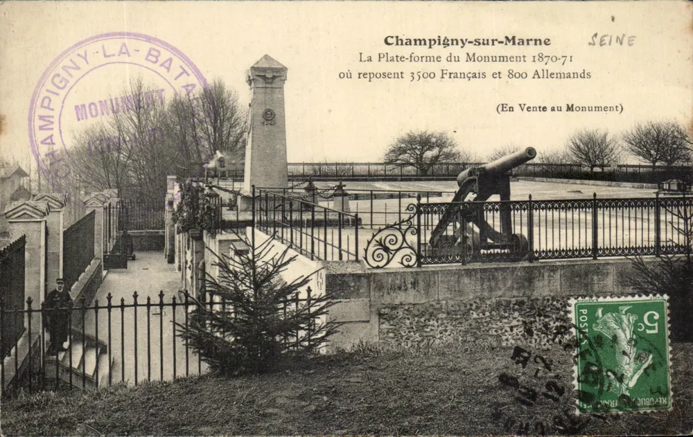 Champigny-sur-Marne — Die Plattform des Denkmals 1870-71 — (Zum Verkauf am Denkmal) - Vorderseite