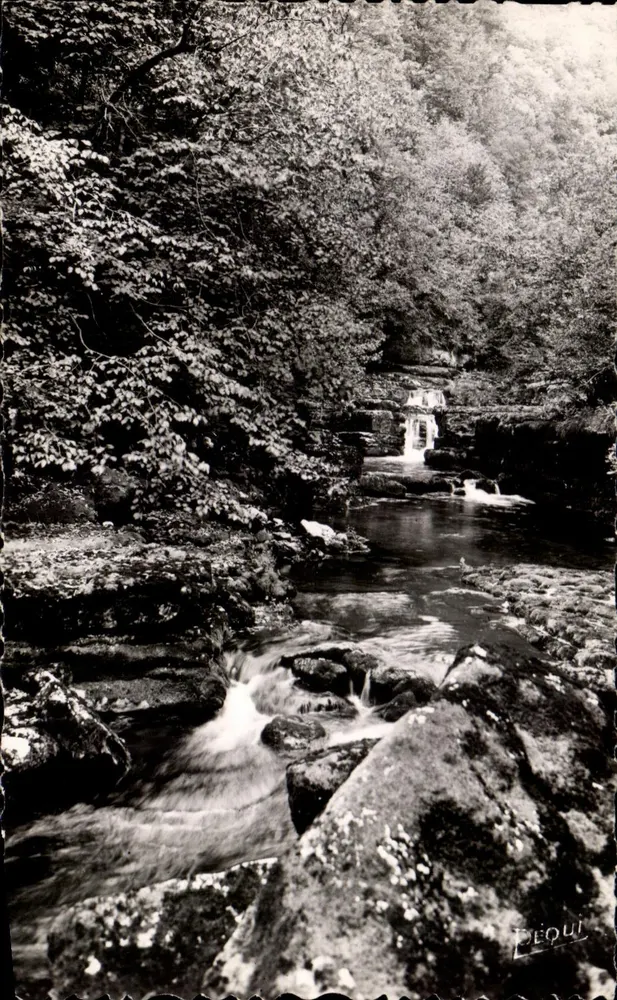 Gorges de Nonantilles — Vale da Londe — Editor PROUIGNOT, Besançon - Frente