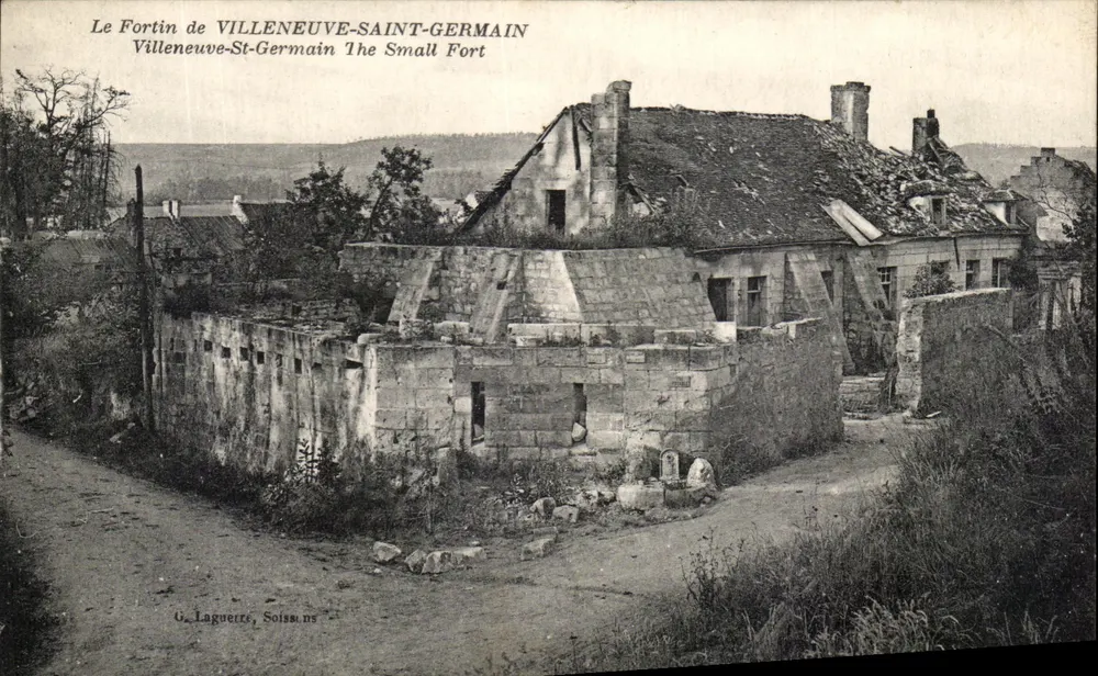 Der Fortin von VILLENEUVE-SAINT-GERMAIN — Ruinen eines kleinen Forts — G. Laguerrre, Soissons - Vorderseite