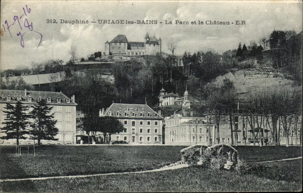 Uriage-les-Bains — Der Park und das Schloss — E.R. — n° 312 - Vorderseite