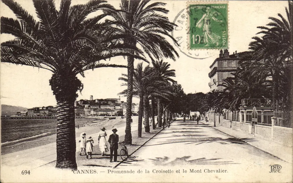 CANNES — Promenade de la Croisette und Mont Chevalier — JND Phot. - Vorderseite