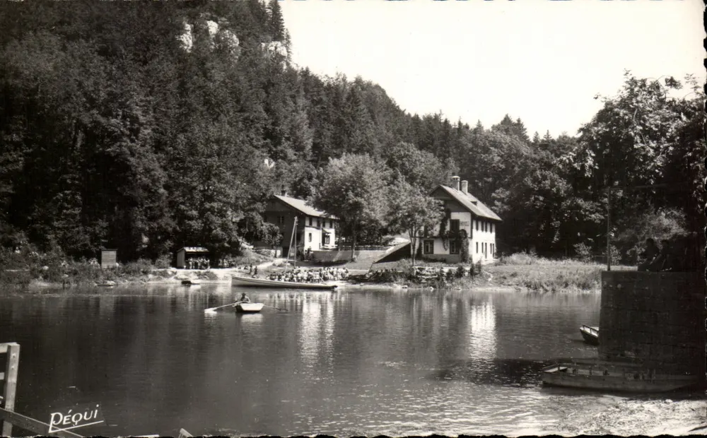 Péquui — Basine des Doubs, letzte Basine vor dem Sturz — Verleger REQUIGNOT, Besançon - Vorderseite