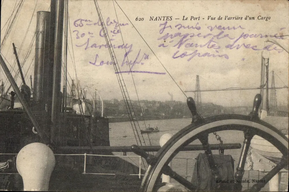 NANTES — Der Hafen — Ansicht von der Rückseite eines Frachters — Artaud et Nozais, Nantes, n°620 - Vorderseite