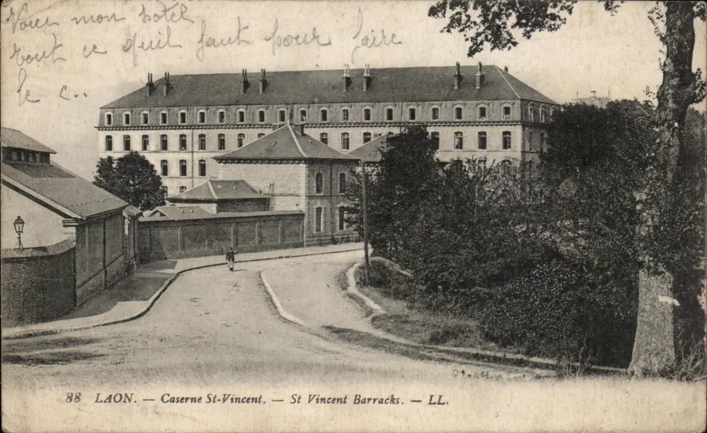 Laon — Quartel St-Vincent — Quartel de St Vincent — LL. — N°88 - Frente
