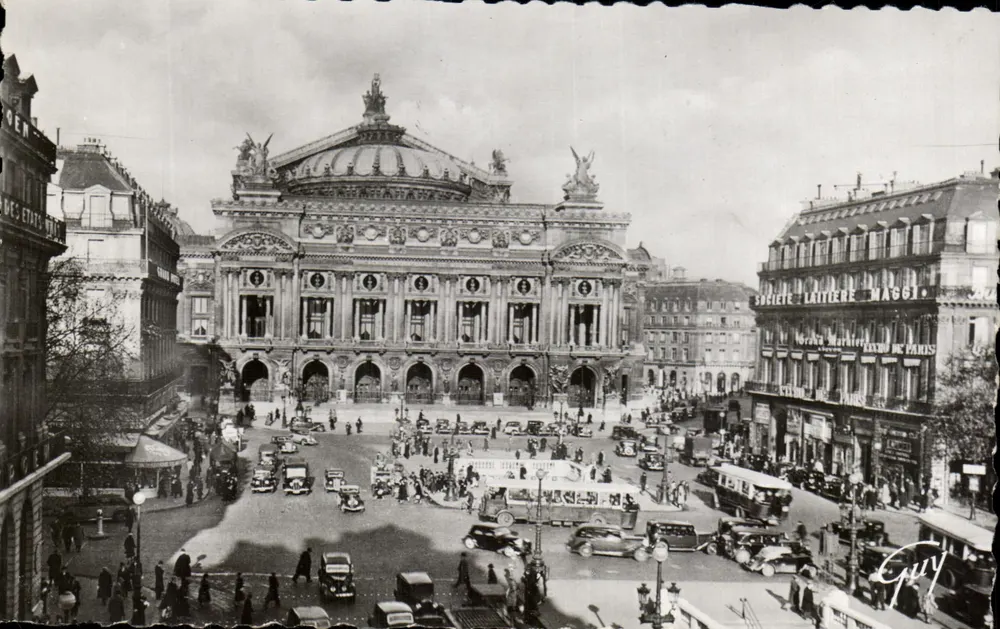 Place de l'Opéra — Paris — Société Laitière Maggi - Frente