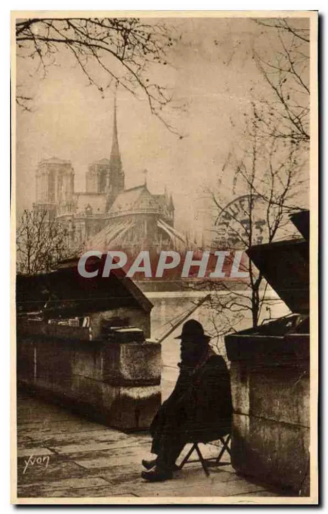 Paris — Aussicht auf die Kathedrale Notre-Dame von der Seine aus — Verleger Yvon - Vorderseite