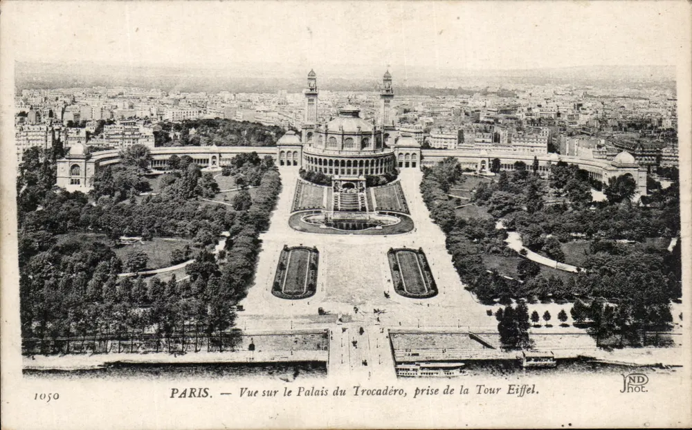 Paris — Ansicht des Palais du Trocadéro, aufgenommen von der Eiffelturm — JNDhot. Nr. 1050 - Vorderseite