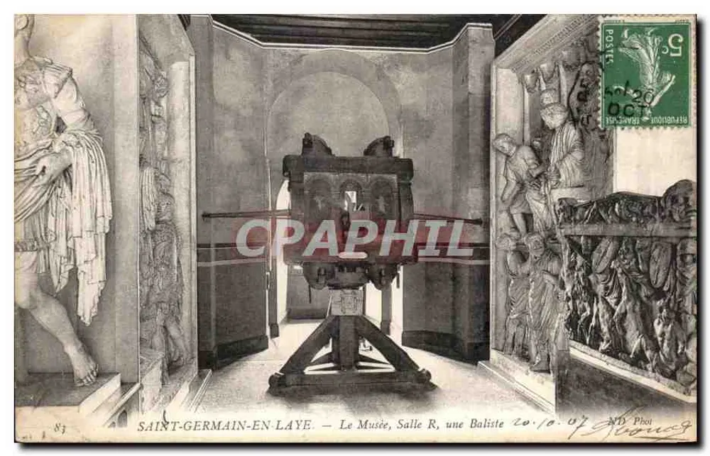Saint-Germain-en-Laye — Das Museum, Raum R, eine Balliste — ND Foto - Vorderseite