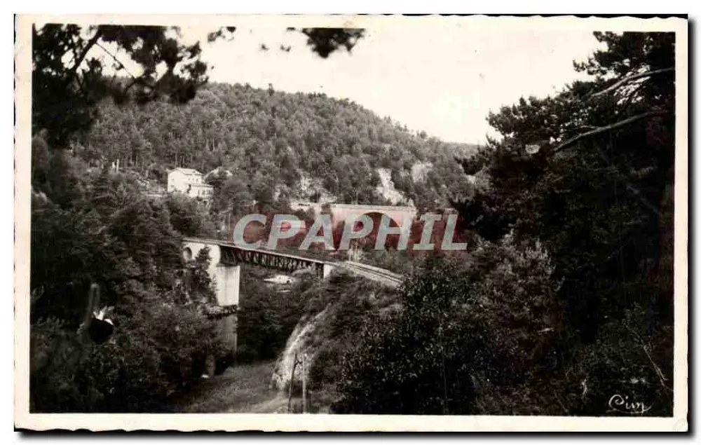 Pont de l'Enceinte - L'Hostellerie du Lignon — Yssingeaux, Haute-Loire — Verlag P. Pin - Vorderseite
