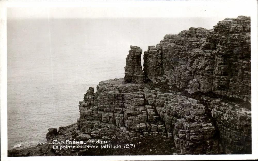 Cap Fréhel — A ponta extremo (altitude 72m) — edição - Frente