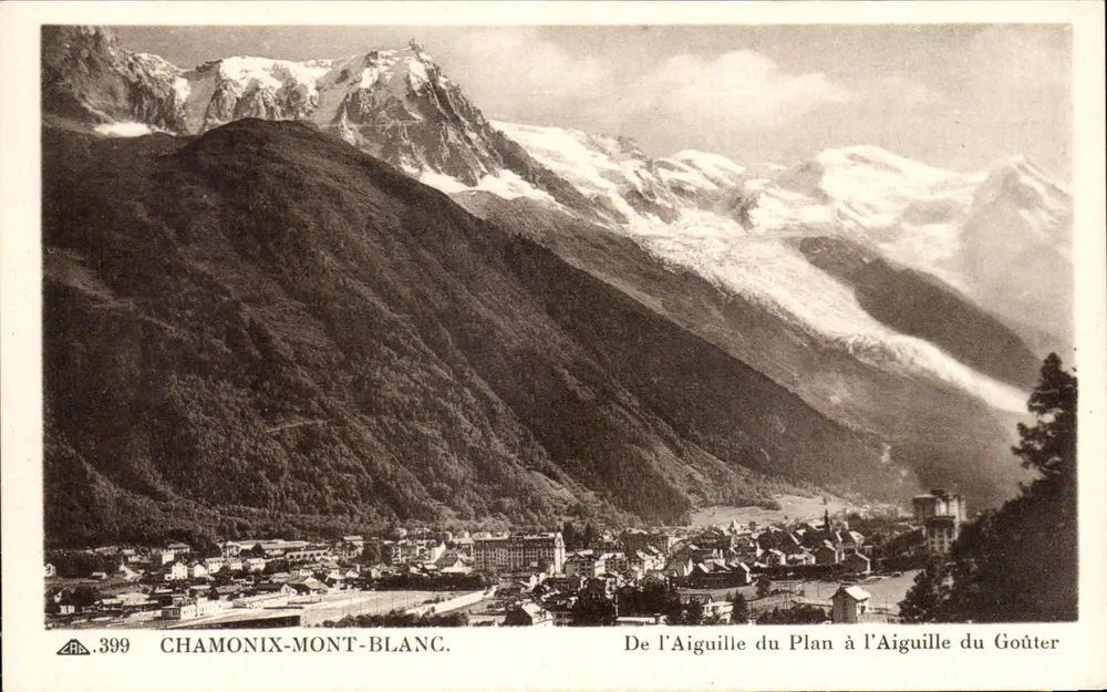 Chamonix-Mont-Blanc — Vue panoramique — Cn° des Arts Photomécaniques, Strasbourg - Recto