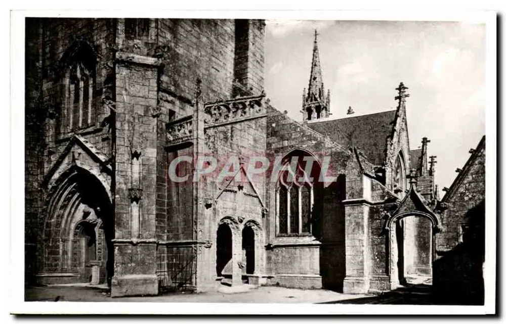 Penmarch - Kirche Saint Nonna — Details der Portale — Pouillot-Interdille - Vorderseite