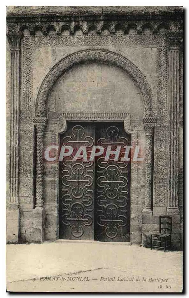 Paray-le-Monial — Seitenportal der Basilika — (N. R.) - Vorderseite