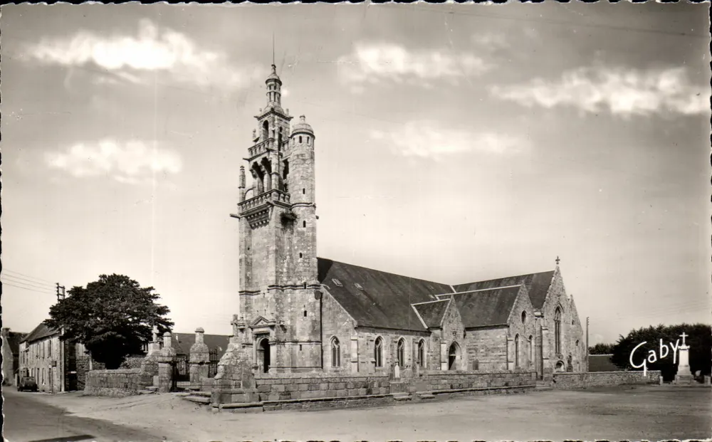 Ploubezre (C.-du-N.) — A Igreja — Edições Gaby, Nantes - Frente