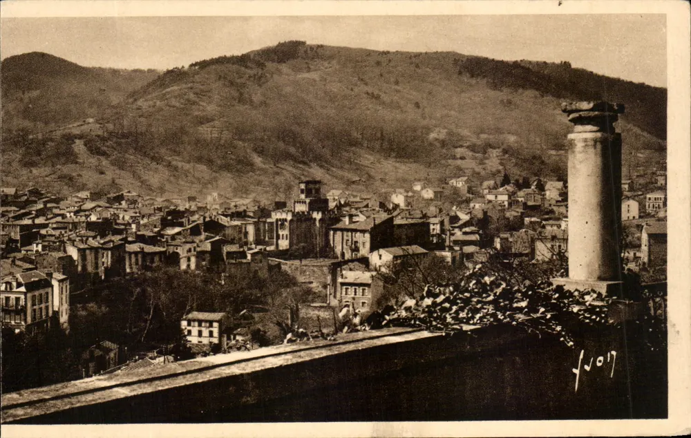 Royat (Puy-de-Dôme) — Die alte Stadt vom Paradies aus gesehen — Les Editions d'Art YVON, Paris - Vorderseite