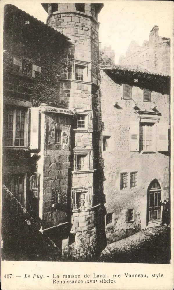 Le Puy - Das Haus Laval, Straße Vanneau, Renaissance-Stil (17. Jahrhundert) - Vorderseite