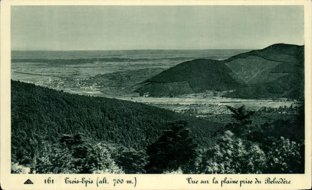 Trois-Epis (alt. 700 m.) — Ansicht über die Ebene vom Belvédère — Edition Z. Trois-Epis - Vorderseite