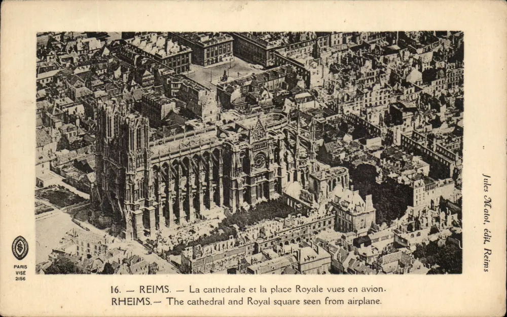 Reims — Die Kathedrale und der Königliche Platz aus der Luft gesehen — Jules Macalol, Verlag Reims - Vorderseite