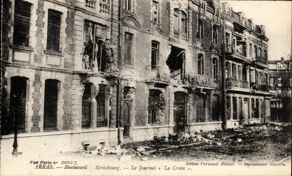Arras — Boulevard — Kriegsschäden — Edition Fernand Benoît - Vorderseite