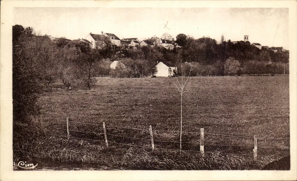 Beaumont-sur-Vingeanne — Vista Geral — Cim - Frente