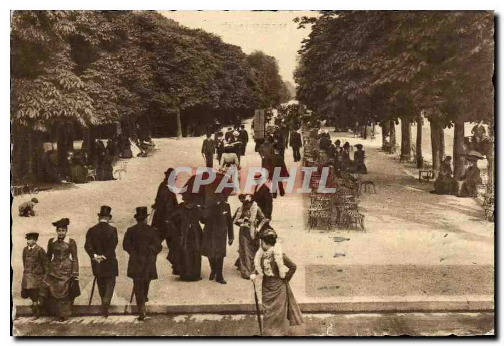 Avenue des Champs-Élysées — Paryż — wydawca nieznany, numer serii nie widoczny - Awers