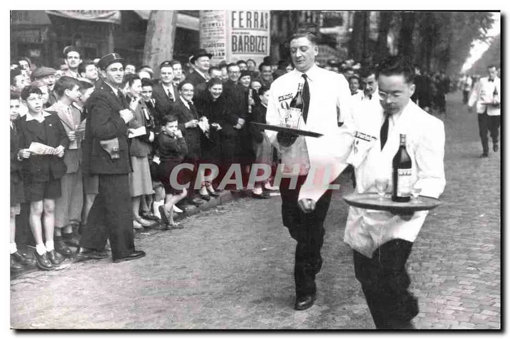 Corrida dos garçons de café — 1950 — Coleção Photothèque dos Jovens Parisienses - Frente