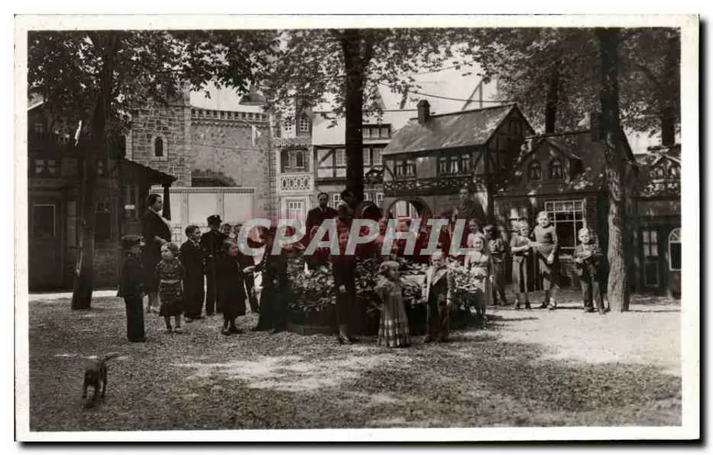 Gruppe der Bevölkerung des Königreichs Lilliput — Internationale Ausstellung Paris 1937 — H. Chirault, Boulogne-sur-Seine - Vorderseite
