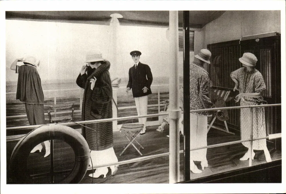 Frühling Fensterdisplay - 1922 — Auszug aus dem Buch 'Mannequins' — Éditions Coloma - Vorderseite